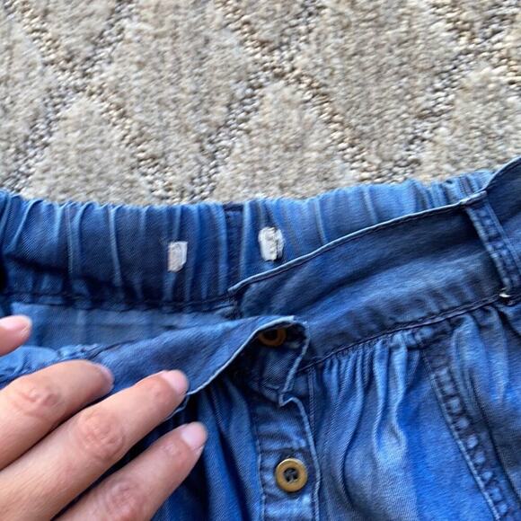 Chambray button down skirt pockets pleated front bohemian festival casual - Picture 4 of 5